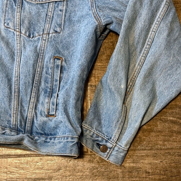 Disney Mickey Inc. Vintage 90s Embroidered Denim Trucker Jacket, XXL(RARE) - Picture 13 of 13